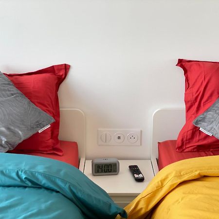 Paris Pantin Magnifique Appartement 4 Pieces De 108M2 Avec 2 Parking Interieur - Tres Cosy Pour 1 A 12 Personnes - Entierement Refait A Neuf Entire Apartment Luxurious And Warm - Pantin Paris 19 Eme Free Wifi Gratuit Luaran gambar