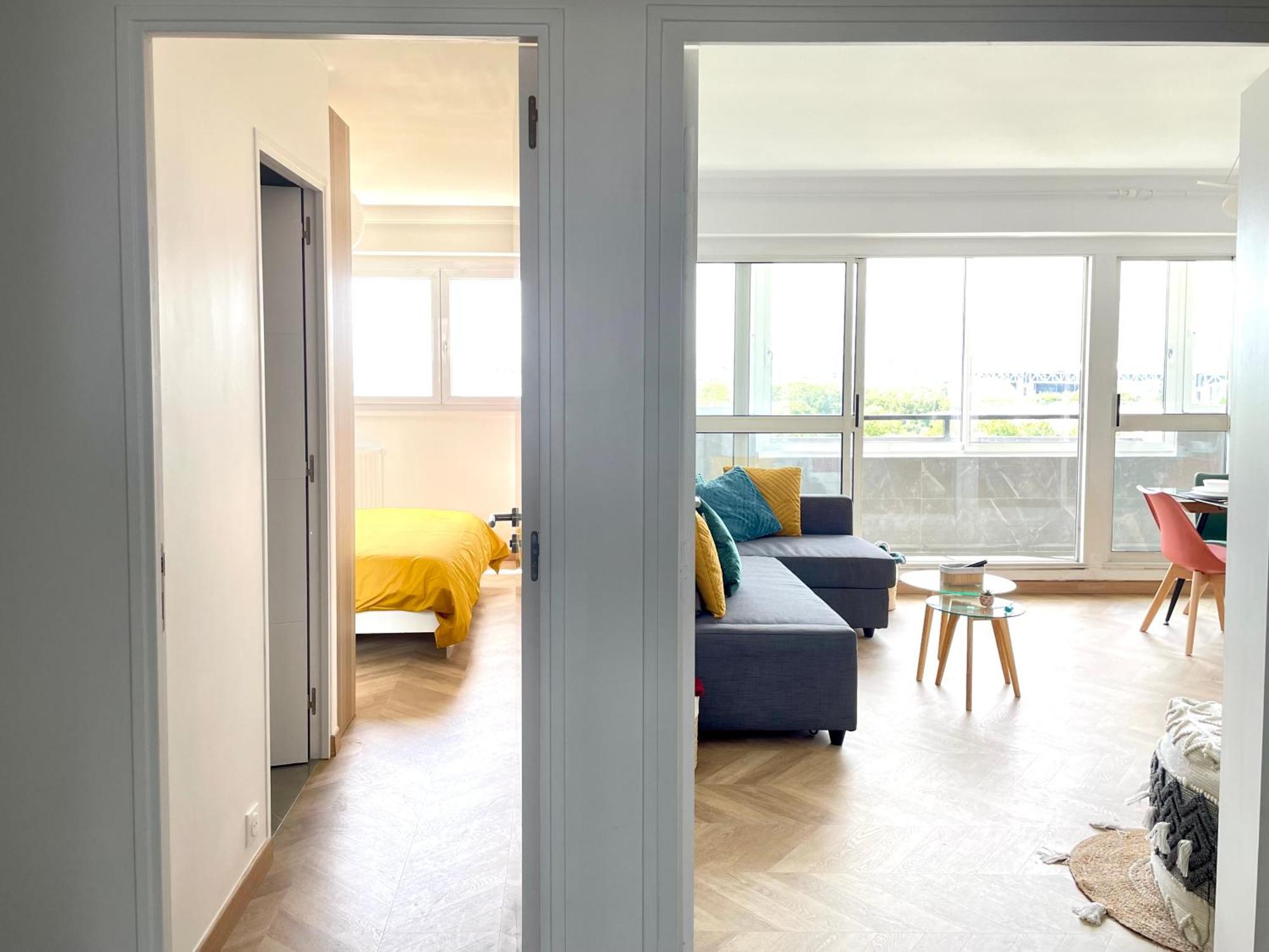 Paris Pantin Magnifique Appartement 4 Pieces De 108M2 Avec 2 Parking Interieur - Tres Cosy Pour 1 A 12 Personnes - Entierement Refait A Neuf Entire Apartment Luxurious And Warm - Pantin Paris 19 Eme Free Wifi Gratuit Luaran gambar